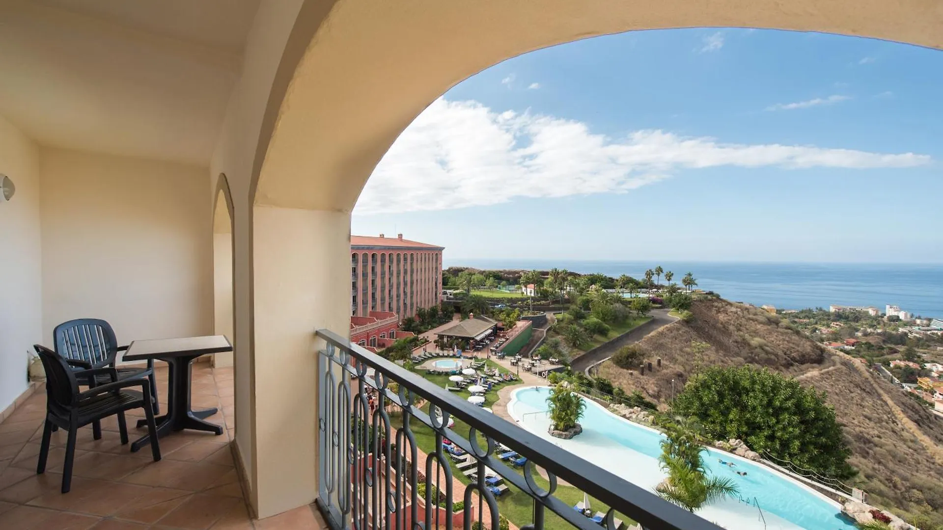 Hotel Las Aguilas Tenerife, Affiliated By Melia Puerto de la Cruz  4*, Puerto de la Cruz (Tenerife) Spain